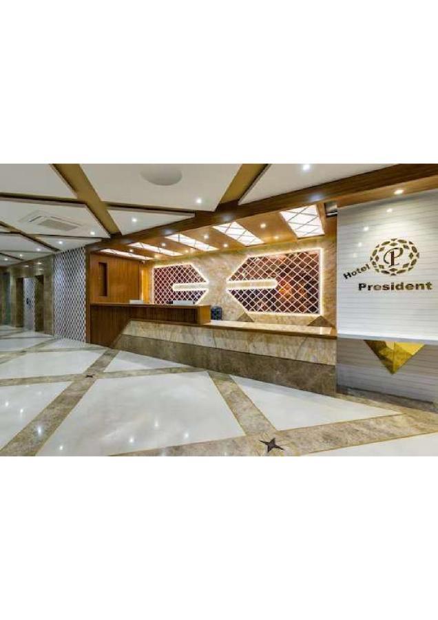 Hotel Shivay President Уджайн Екстериор снимка